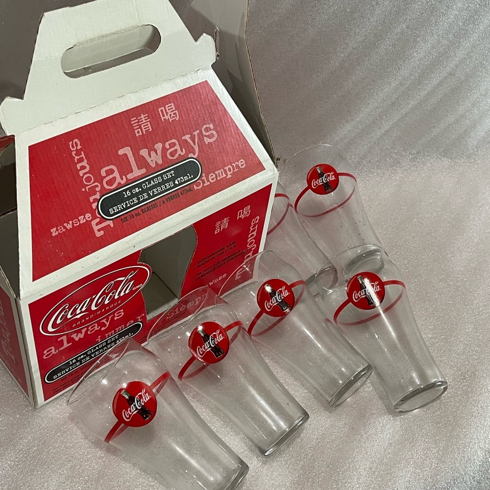 Set of SIX Coca Cola Red Ribbon Diner Glasses